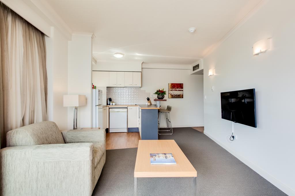 Central Cosmo Apartment Hotel Бризбейн Екстериор снимка