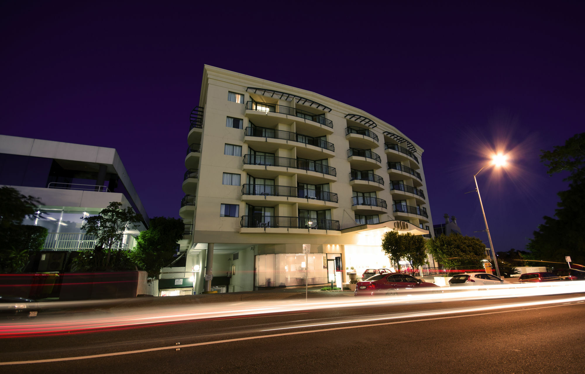 Central Cosmo Apartment Hotel Бризбейн Екстериор снимка